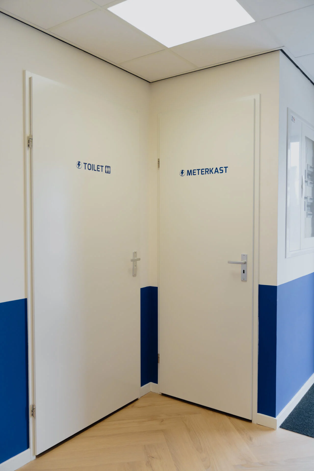 Interieurbewegwijzering Toilet en Meterkast